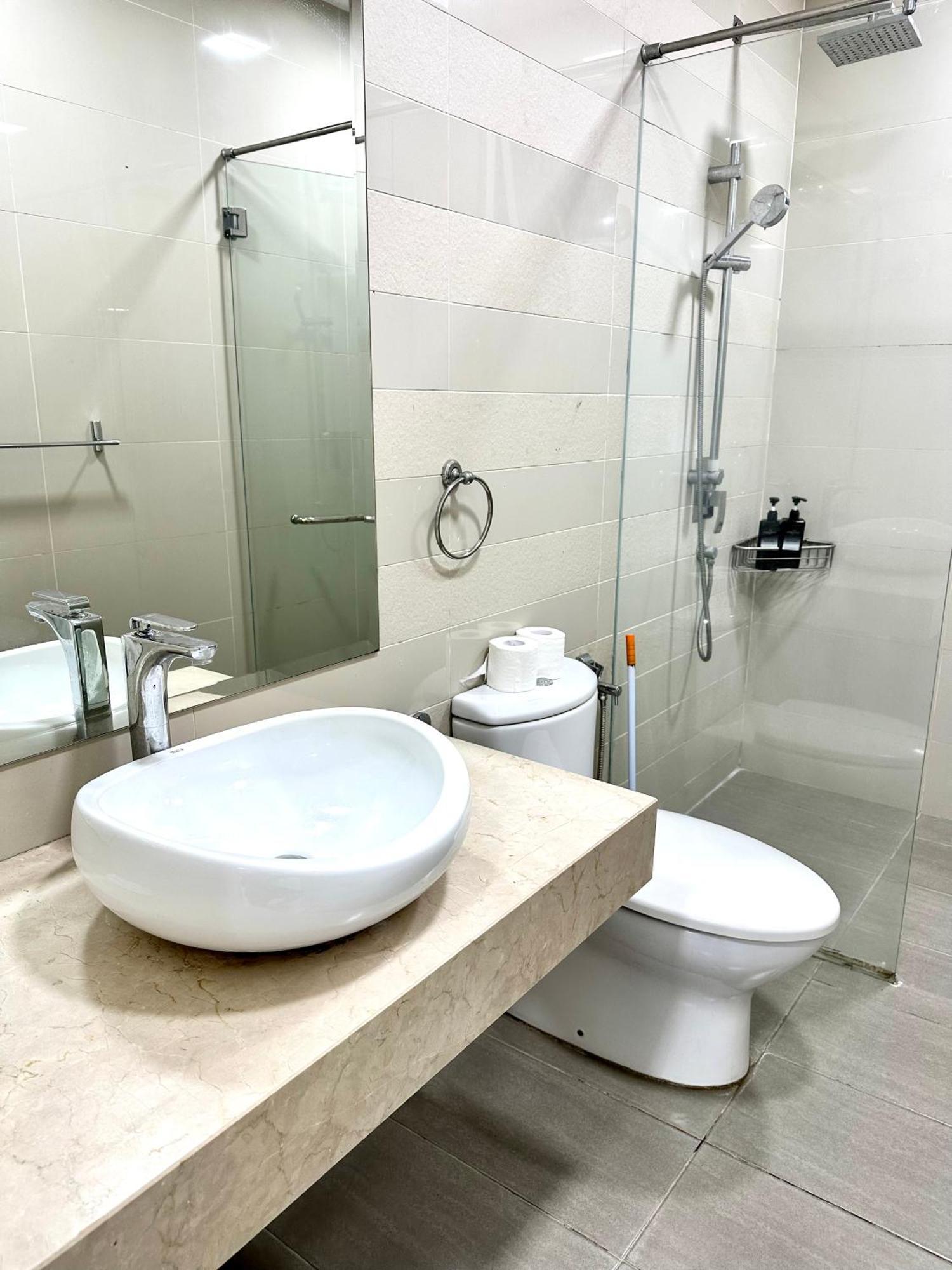 Binjai 8 Klcc By Psm Luxury Suites Kuala Lumpur Extérieur photo