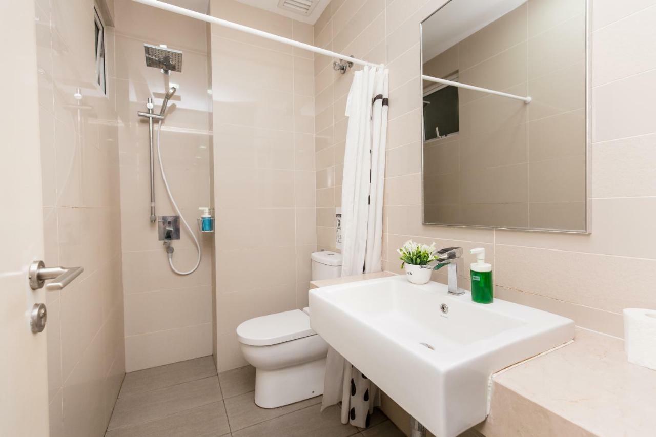 Binjai 8 Klcc By Psm Luxury Suites Kuala Lumpur Extérieur photo